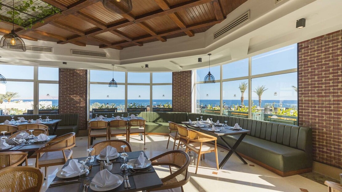 Sunrise Select Diamond Beach Resort